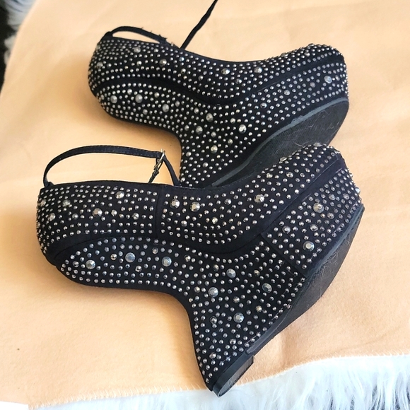 🧡3/$30 Breckelle's (Free 2ormore bundle) - Picture 5 of 8